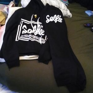 Hoodie $ sweatpant matching set size junior LG